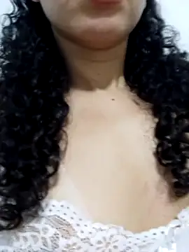 venuseyes25 online show from 06-26-26, 04:50