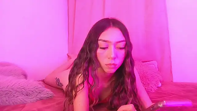 Vittoriia ceretti online show from 05-09-26, 11:54