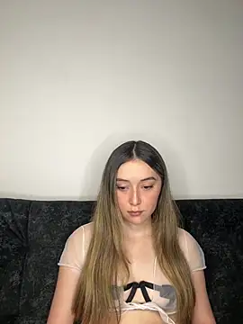 Sarisloves online show from 07-21-26, 11:07