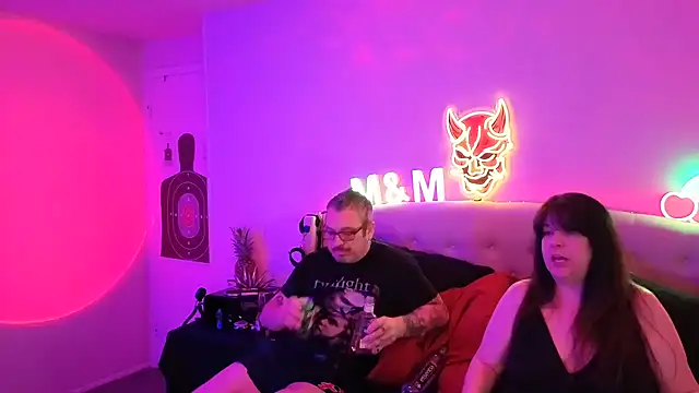 DreamyCouple11 online show from 05-11-26, 11:49