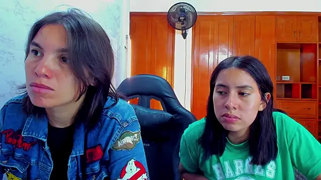 Soffy and Emily online show from 06-17-26, 12:40