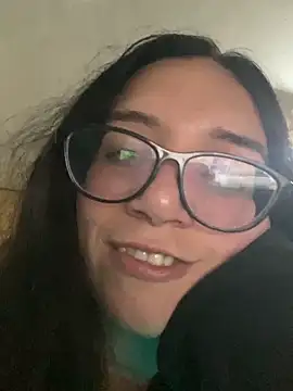 Snapshot of AreaMAR chatting on 05-14-26, 02:07 AreaMAR online show from 05-14-26, 02:07