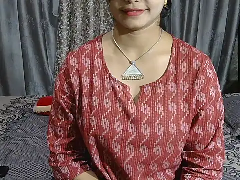 Snapshot of Butterflyy9 chatting on 07-08-26, 04:44 Butterflyy9 online show from 07-08-26, 04:44