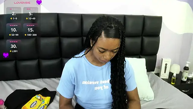 GREISYHOT online show from 06-12-26, 12:59