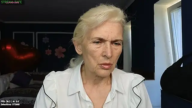 Nia Natur online show from 06-18-26, 06:02