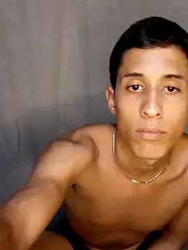 Snapshot of Nolan_Sinner chatting on 05-29-26, 01:25 Nolan Sinner online show from 05-29-26, 01:25