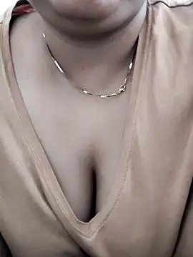 Snapshot of Your-Cherry chatting on 05-18-26, 01:24 Your-Cherry online show from 05-18-26, 01:24