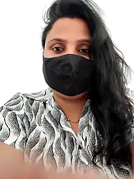 Snapshot of Your-Cherry chatting on 05-18-26, 10:10 Your-Cherry online show from 05-18-26, 10:10