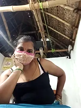 Tamil-shivani95 online show from 05-13-26, 08:55