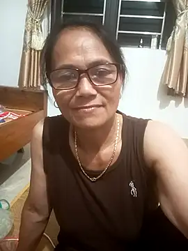 Snapshot of Vieekee chatting on 07-09-26, 01:26 Vieekee online show from 07-09-26, 01:26