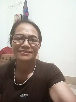 Snapshot of Vieekee chatting on 07-28-26, 03:21 Vieekee online show from 07-28-26, 03:21