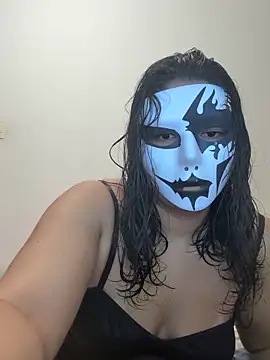 Snapshot of cherrybr01 chatting on 05-28-26, 02:53 cherrybr01 online show from 05-28-26, 02:53
