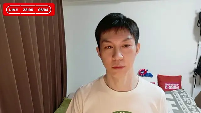 Snapshot of kazukota20 chatting on 06-04-26, 01:06 kazukota20 online show from 06-04-26, 01:06