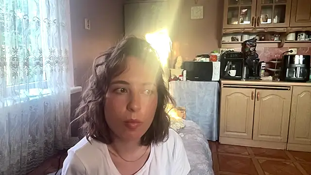 DaphneAmor online show from 05-20-26, 05:08