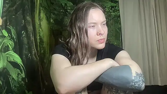 mo0ngoddess online show from 01-14-25, 08:09