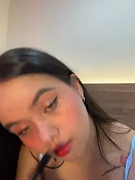 Snapshot of thamiina__ chatting on 06-02-26, 12:07 thamiina online show from 06-02-26, 12:07