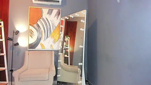 Mia Velvee online show from 06-15-26, 12:07