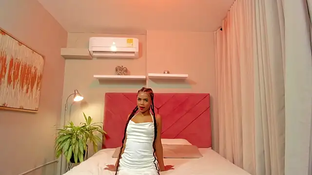 Mia Velvee online show from 06-20-26, 01:03