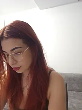 Snapshot of VipFOXXY chatting on 08-02-26, 06:06 VipFOXXY online show from 08-02-26, 06:06