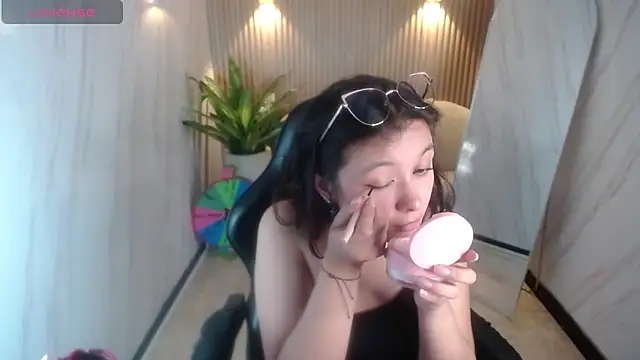 HoneyDoll tf online show from 06-12-26, 08:52