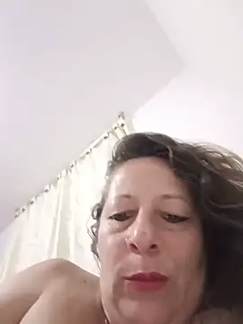 Snapshot of Nikki_milf69 chatting on 05-26-26, 05:25 Nikki milf69 online show from 05-26-26, 05:25