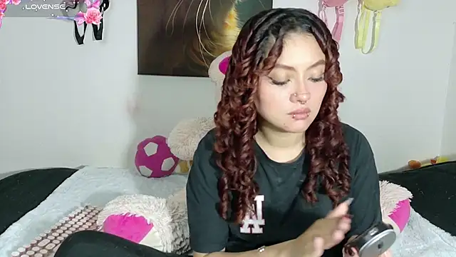 theiamoon online show from 05-18-26, 10:26