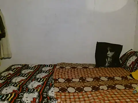 Snapshot of Fantastic_Slutty chatting on 05-18-26, 12:29 Fantastic Slutty online show from 05-18-26, 12:29