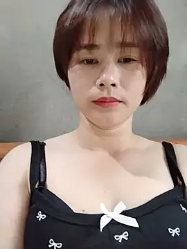 Snapshot of se-xy12 chatting on 06-20-26, 02:14 se-xy12 online show from 06-20-26, 02:14