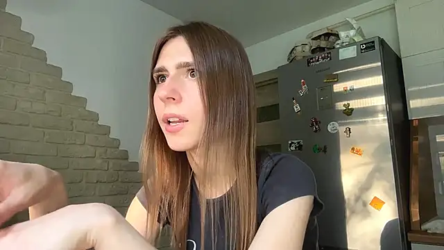 ZaraGuyette online show from 06-27-26, 05:07
