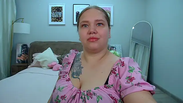 DianaKristol online show from 06-03-26, 02:33