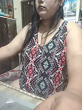 Snapshot of -Billo chatting on 06-11-26, 02:22 -Billo online show from 06-11-26, 02:22