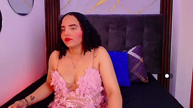 Sol  Latina online show from 06-20-26, 03:31