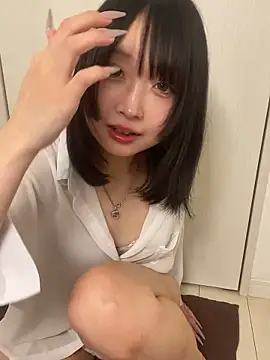 yu nya online show from 06-03-26, 01:03