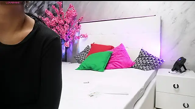 Snapshot of xnastypussyx chatting on 03-15-26, 10:27 xnastypussyx online show from 03-15-26, 10:27