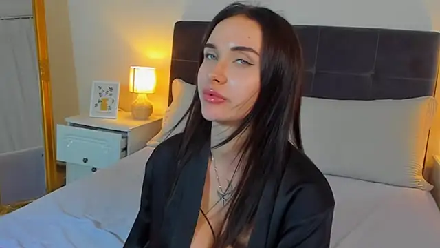 KellyWhites online show from 06-21-26, 06:38