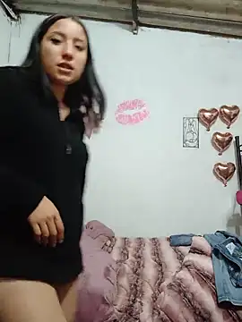 mileidy0106 online show from 06-17-26, 12:13