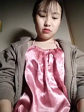 Cherry-squirtt online show from 06-09-26, 04:24