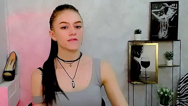 AprillXoxo online show from 06-12-26, 08:41