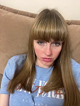 Kamilochka29511 online show from 06-15-26, 06:21
