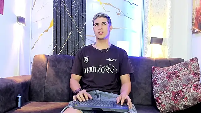 dominic connor online show from 06-20-26, 03:42