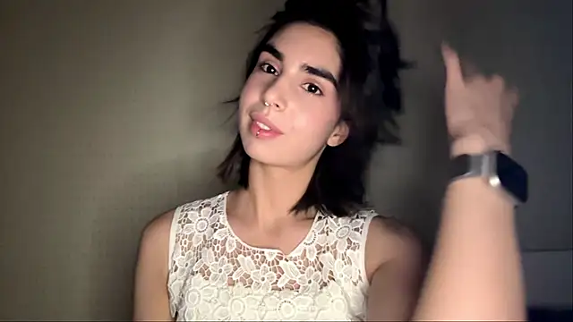 JessiaRuezga online show from 06-05-26, 12:22