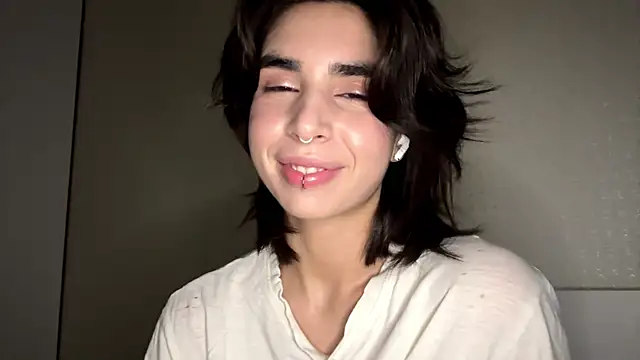 JessiaRuezga online show from 06-09-26, 12:28