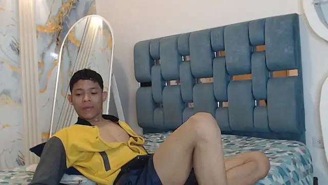 RONALDA HOT26 online show from 06-15-26, 01:24