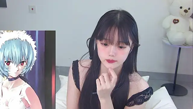 Snapshot of Evil-Bunny007 chatting on 06-03-26, 02:33 Evil-Bunny007 online show from 06-03-26, 02:33