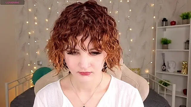 Kira  Fluffy online show from 06-20-26, 12:03