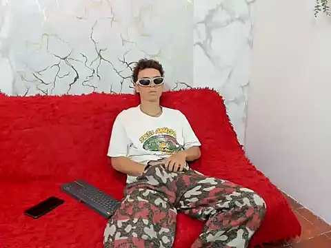 David hot28 online show from 05-15-26, 07:32