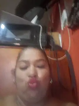 Snapshot of Megansquirt69 chatting on 06-01-26, 10:44 Megansquirt69 online show from 06-01-26, 10:44