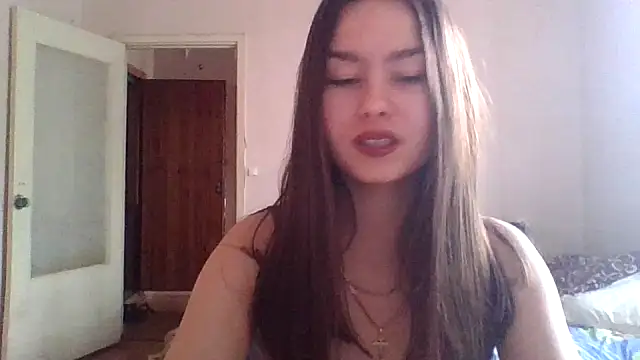 Snapshot of Bellochka201 chatting on 07-03-26, 08:43 Bellochka201 online show from 07-03-26, 08:43