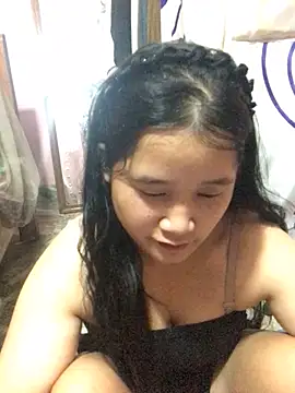 Ninaa01 online show from 05-18-26, 02:45