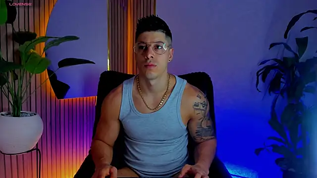 lukas green11 online show from 06-12-26, 07:57